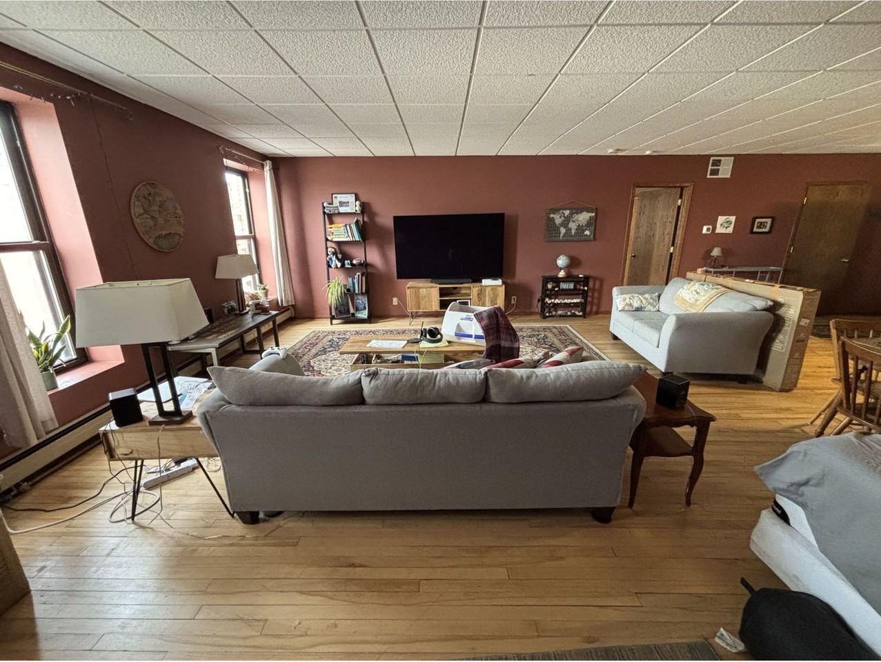 511 Main St - Photo 6 of 13