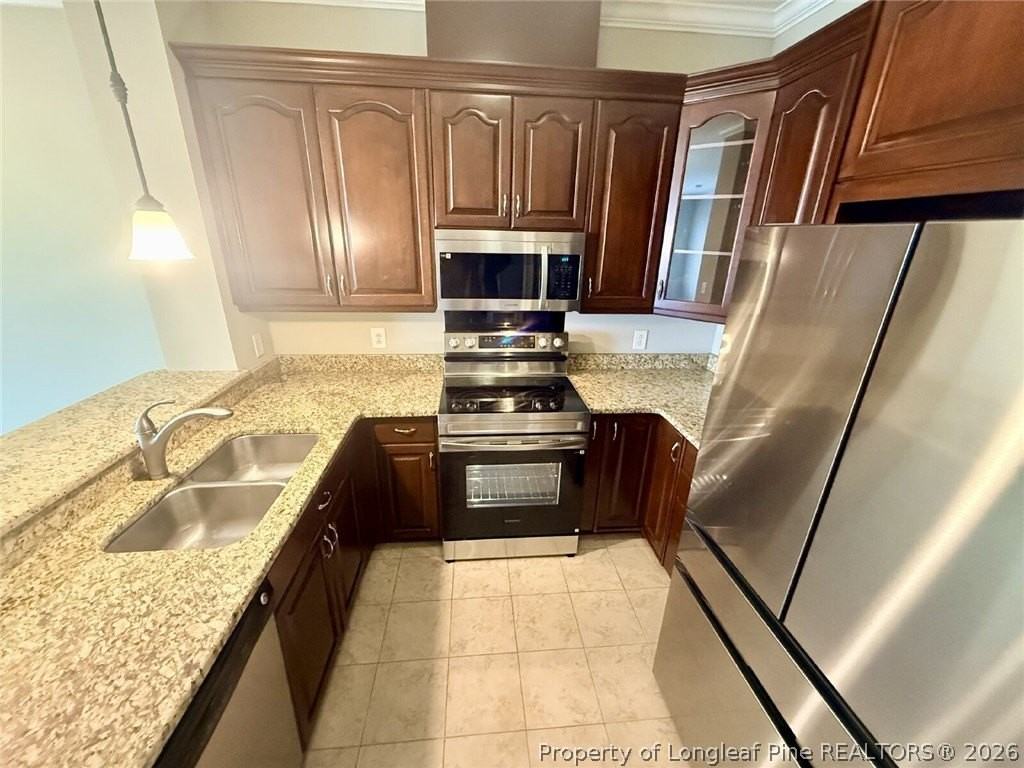 325 Hay St #306 - Photo 4 of 13