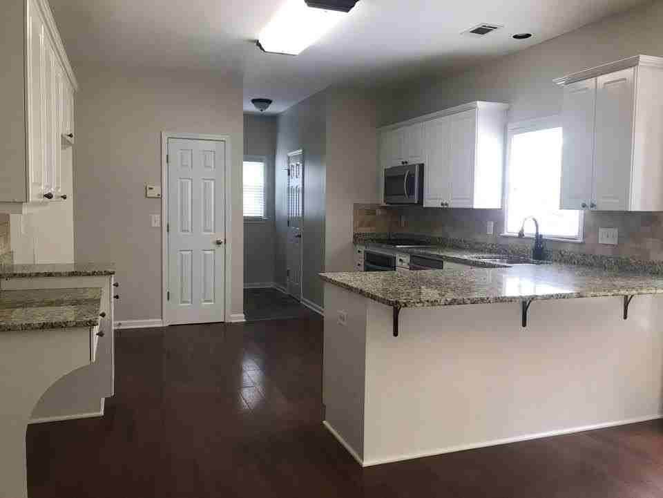 3525 Montvale Xing - Photo 3 of 21