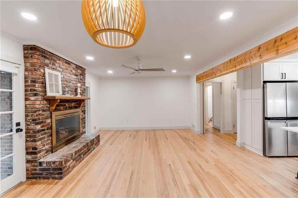 493 Sybil Ln Se - Photo 4 of 31