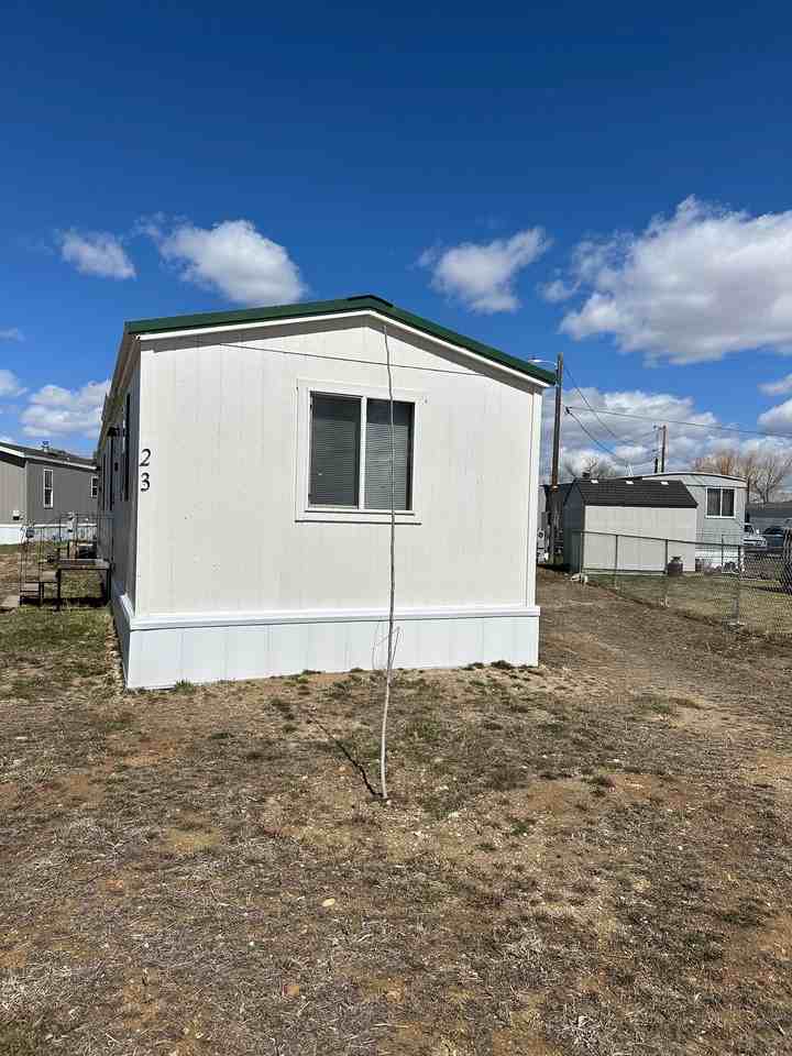 416 W 5th Ave - Photo 2 of 13
