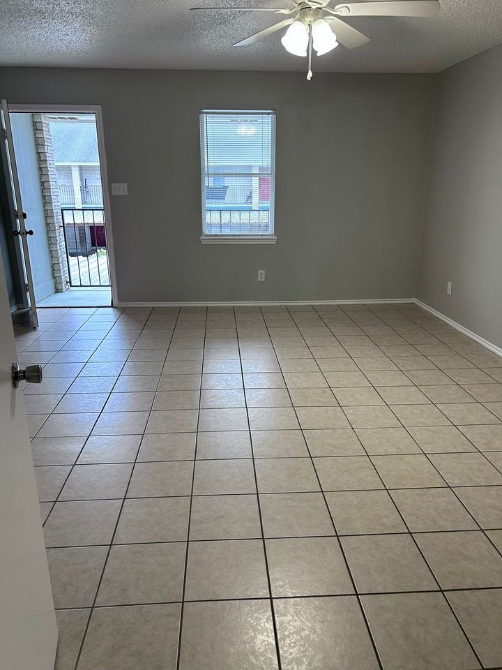 2308 W Elisa Ln #2308-08 - Photo 6 of 10