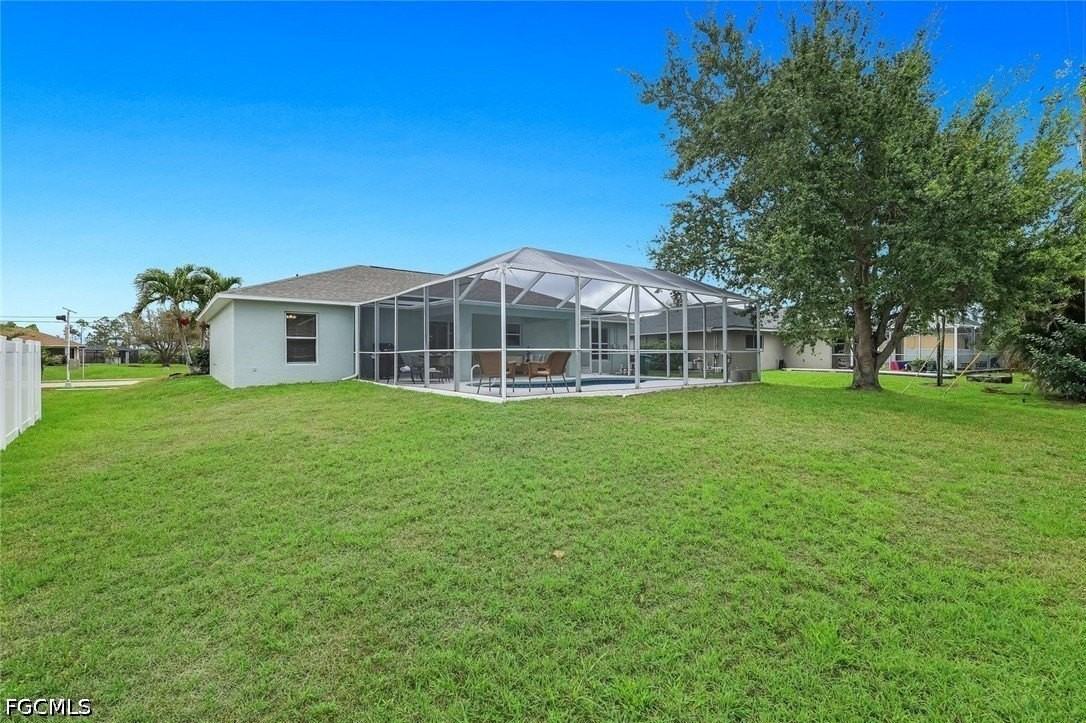 3322 Oasis Blvd - Photo 2 of 31