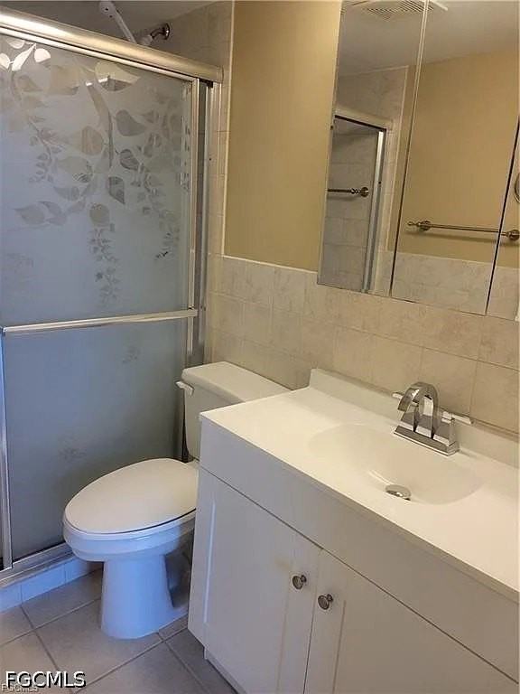 4803 Sunset Ct #402 - Photo 6 of 7