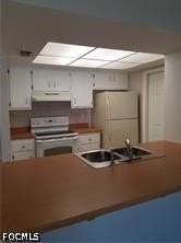 938 Se 24th Ave - Photo 6 of 10