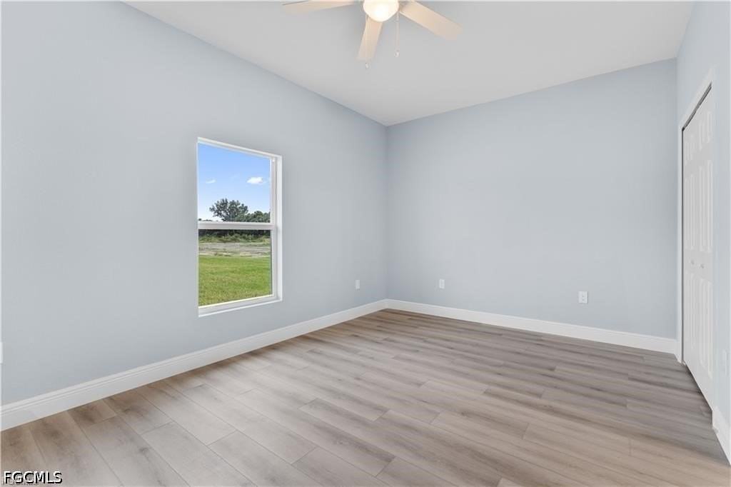 702 Broadway Ave - Photo 6 of 21