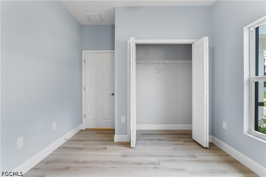 702 Broadway Ave - Photo 7 of 21