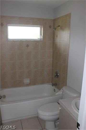 1817 Santa Barbara Blvd - Photo 6 of 7