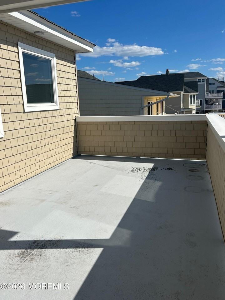 624 Ocean Ave #2 - Photo 3 of 12