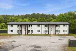 featured image of 608 N College Dr #4