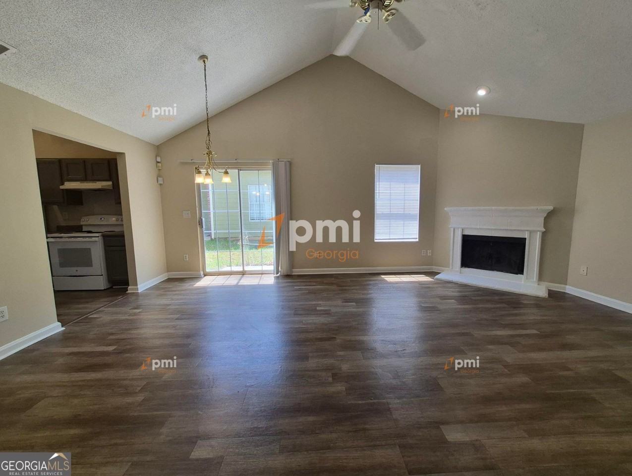 6215 Klondike River Rd - Photo 4 of 14