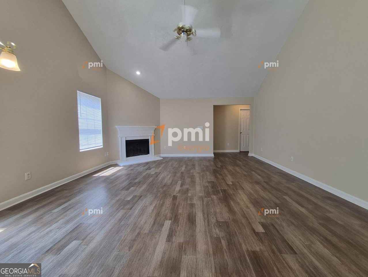 6215 Klondike River Rd - Photo 5 of 14