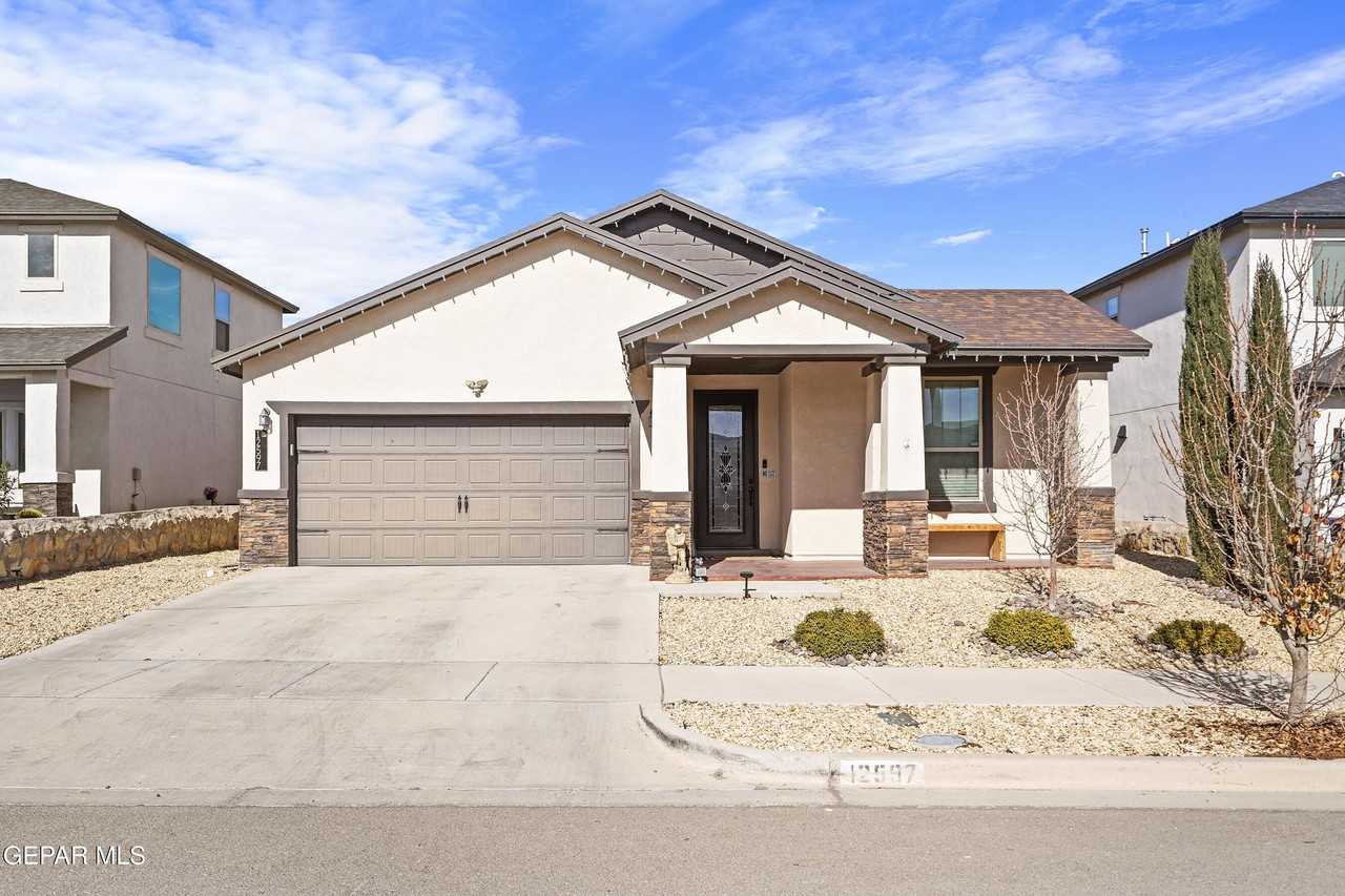 12597 New Dawn Dr - Photo 2 of 33
