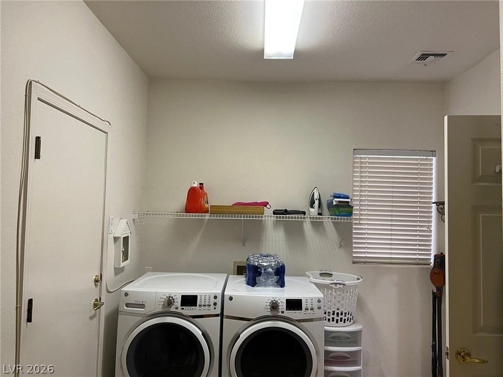 2609 Arimo Dr - Photo 2 of 17