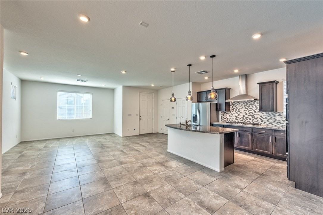 10640 Sariah Skye Ave - Photo 6 of 26