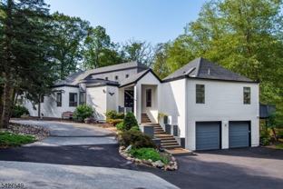 4 Springwood Ter - Photo 1 of 1