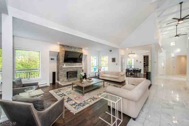 4 Springwood Ter - Photo 6 of 38