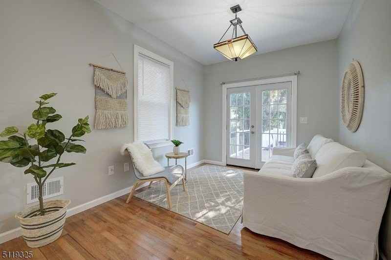 21 Wheeler St #1 - Photo 5 of 25