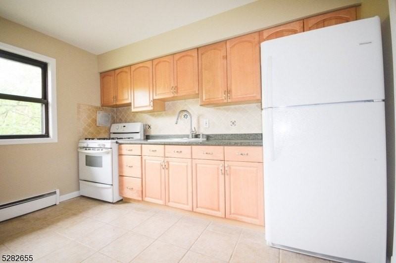 1 Colonial Dr Apt B #1B - Photo 6 of 9