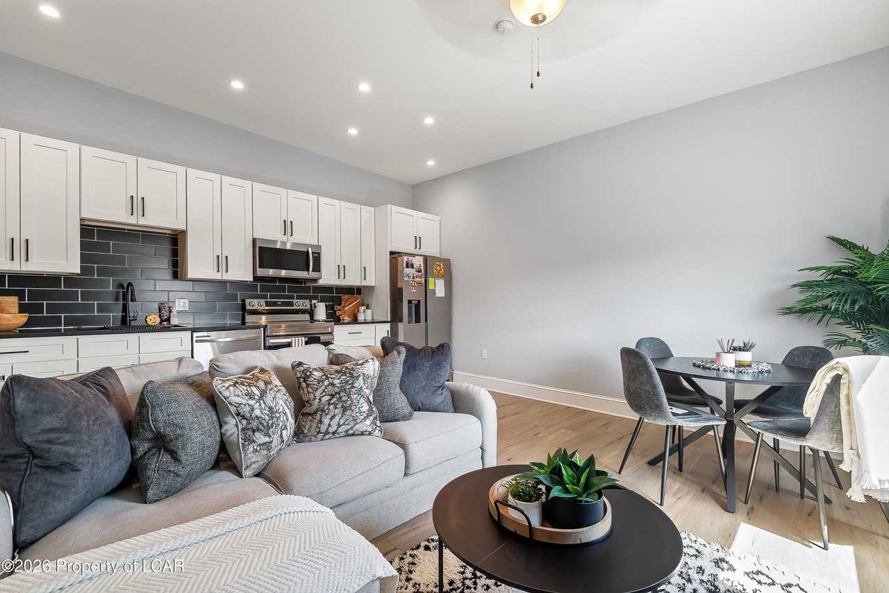 14 S Main St - Photo 5 of 13