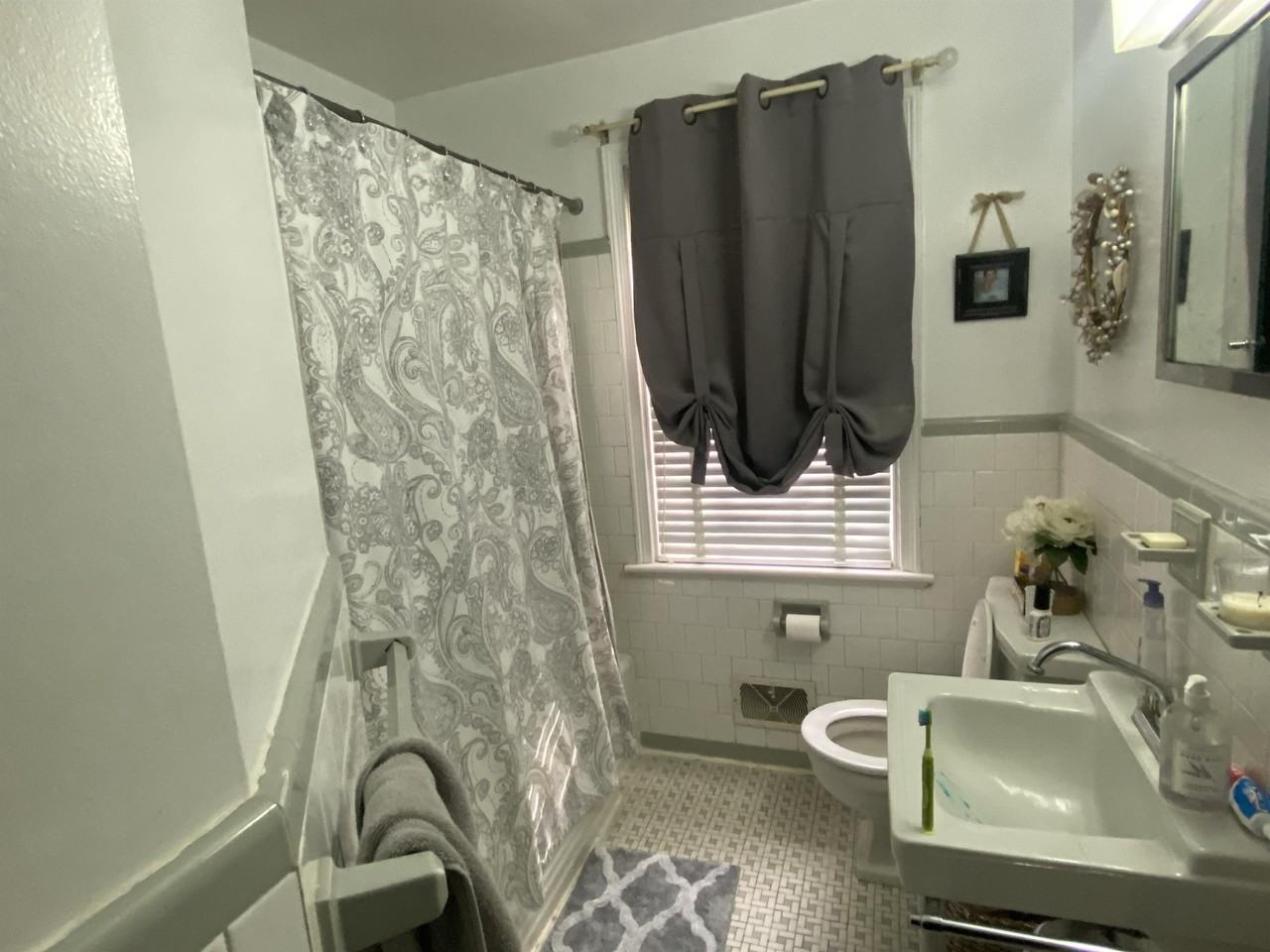 6518 Park Ave #1 - Photo 7 of 21