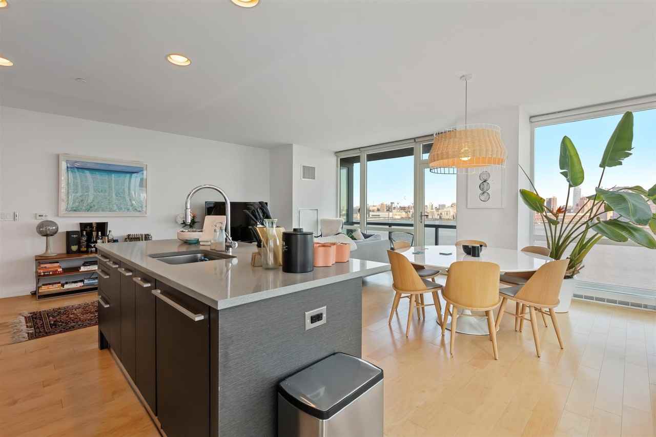 2nd St #1705 - Photo 5 of 25
