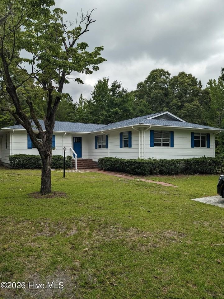 63 Jesse Lee Ln - Photo 2 of 10