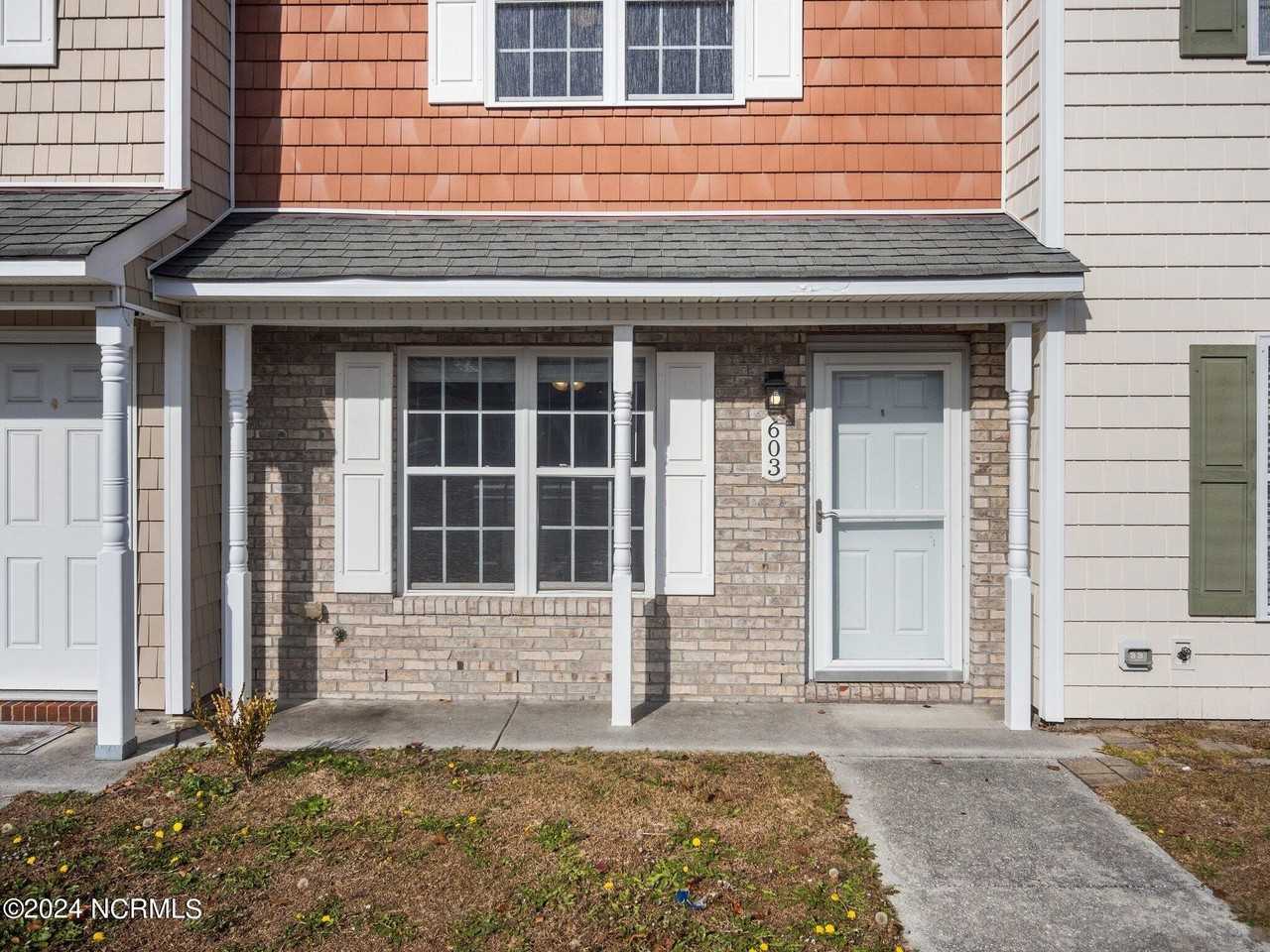 603 Streamwood Dr