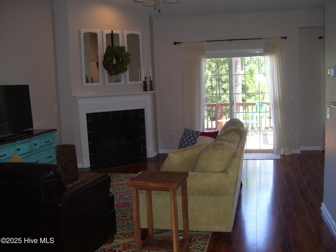 183 Bellhaven Dr - Photo 7 of 39