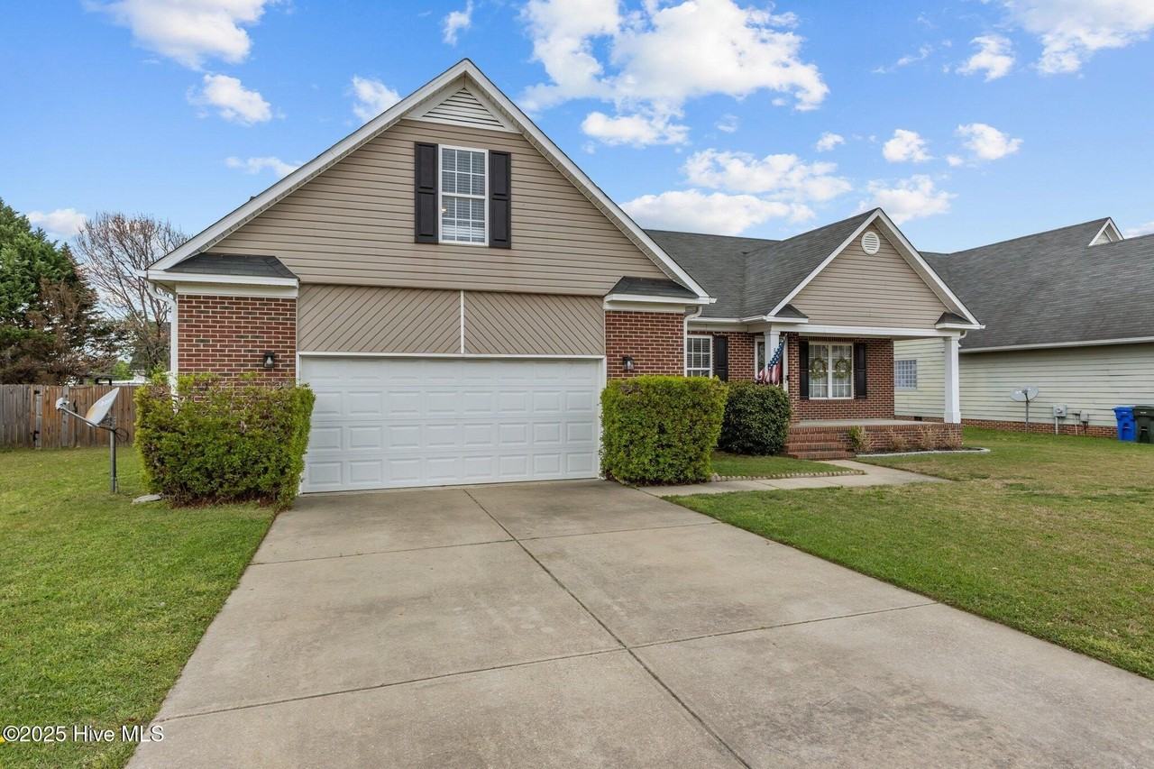 8246 English Saddle Dr - Photo 2 of 45