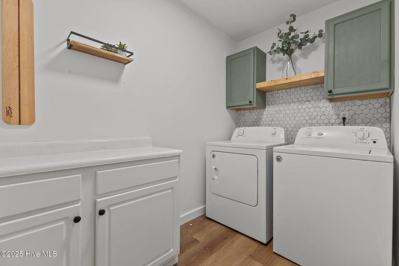 8246 English Saddle Dr - Photo 5 of 45