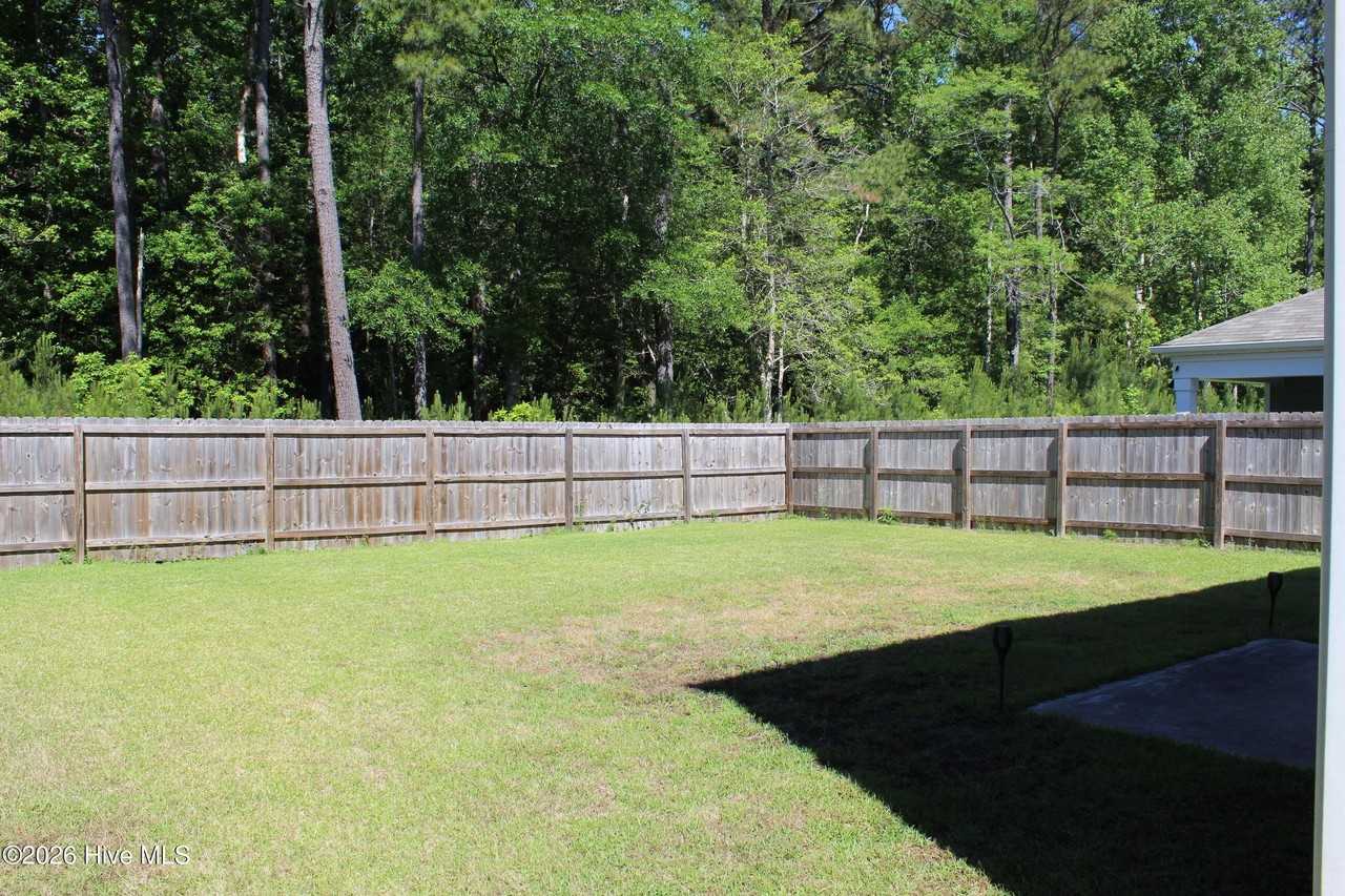 1300 Hidden Creek Dr Ne - Photo 3 of 31