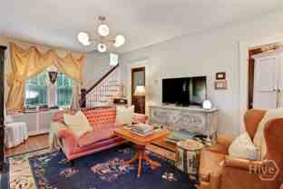 1612 Skidaway Rd - Photo 1 of 1