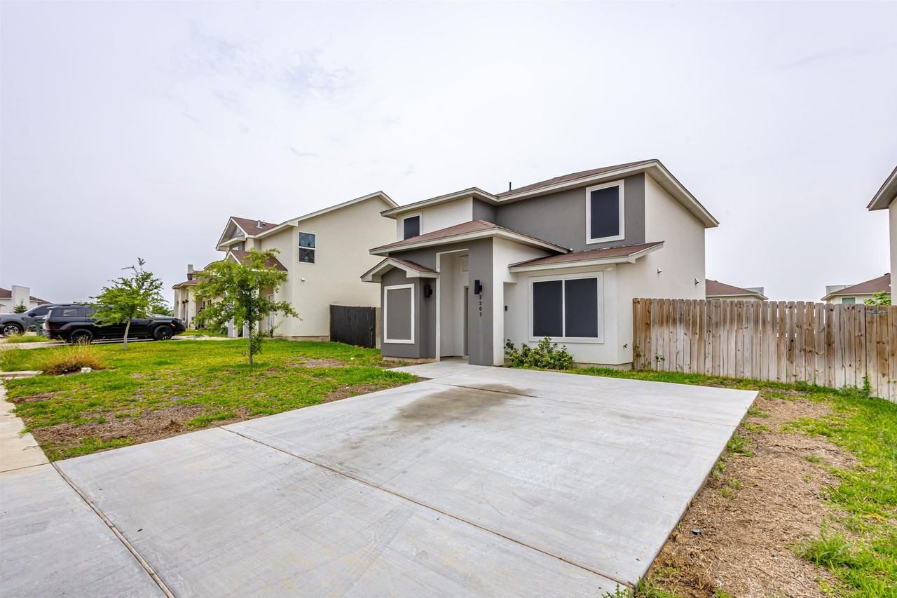 2203 Durazno Ct - Photo 2 of 29