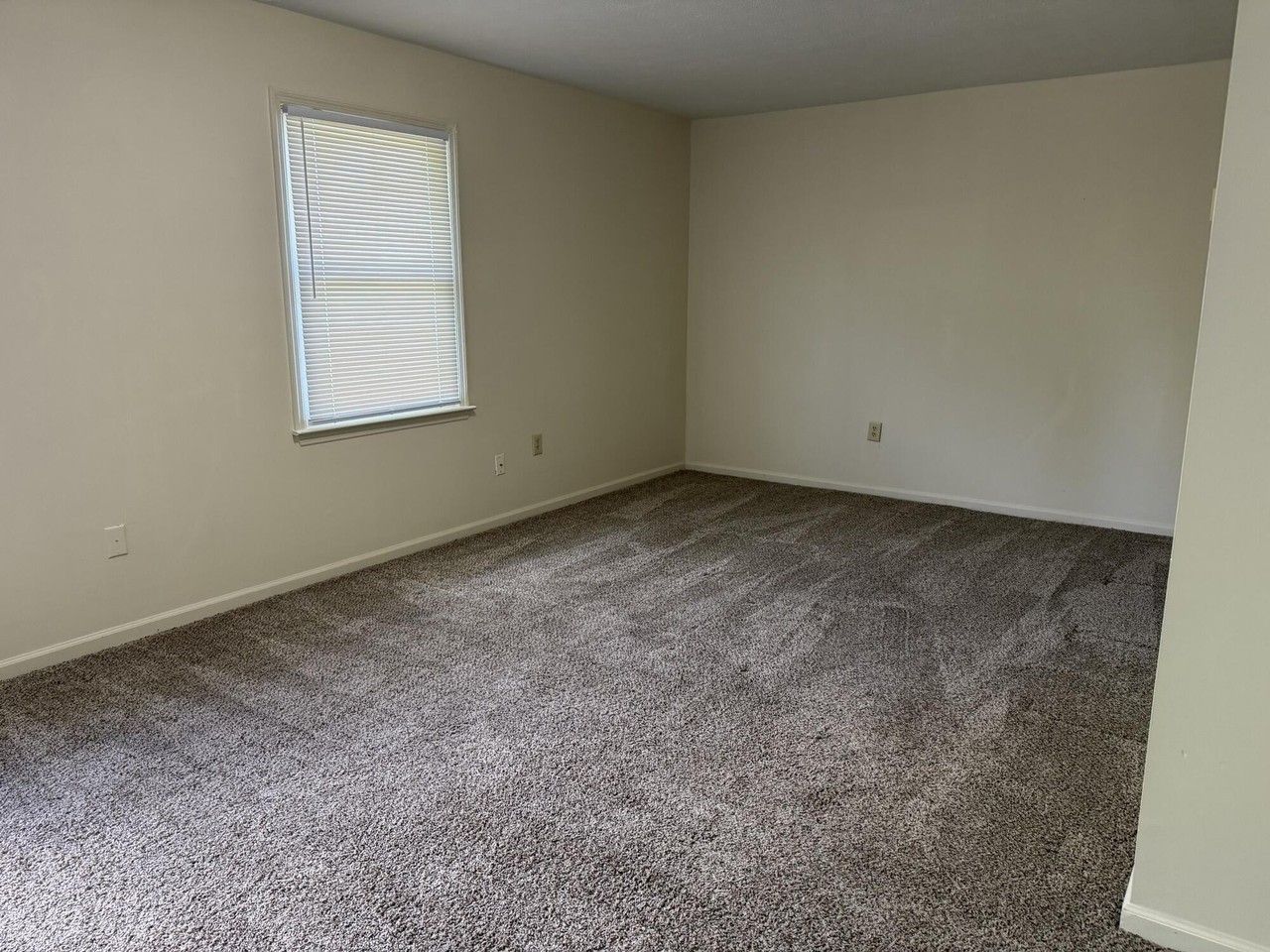329 Churchill Dr #3 - Photo 6 of 9