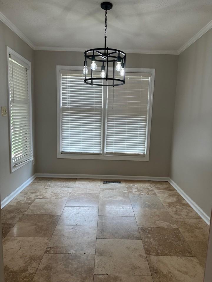 3505 Lakeside Ct - Photo 6 of 45