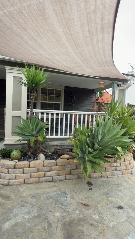 6254 Agnes Ave - Photo 3 of 22
