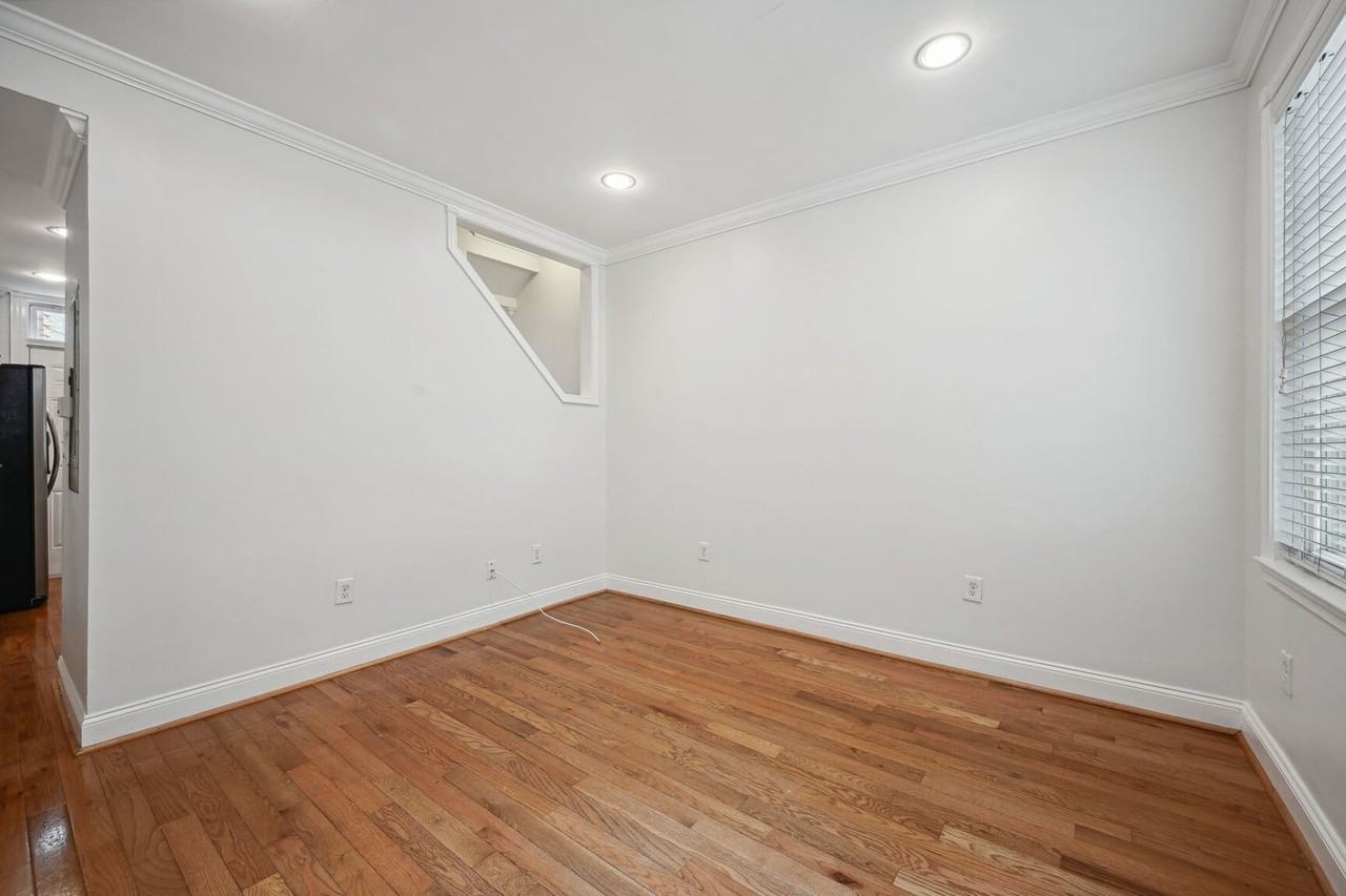807 25th St Nw ##Nw - Photo 4 of 15
