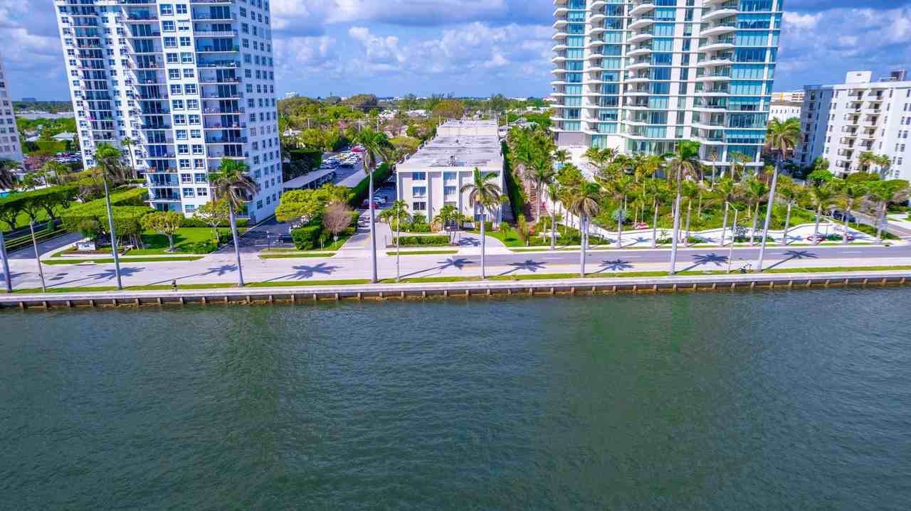 1601 S Flagler Dr #2120