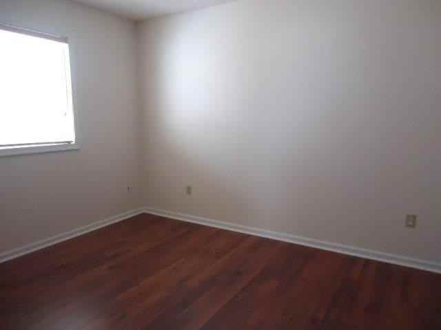 109 Willow Way - Photo 3 of 8