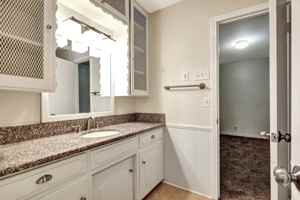 featured image of 1007 Newberry Dr