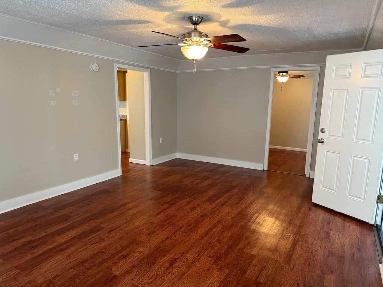 3191 Fisher Ave - Photo 2 of 8