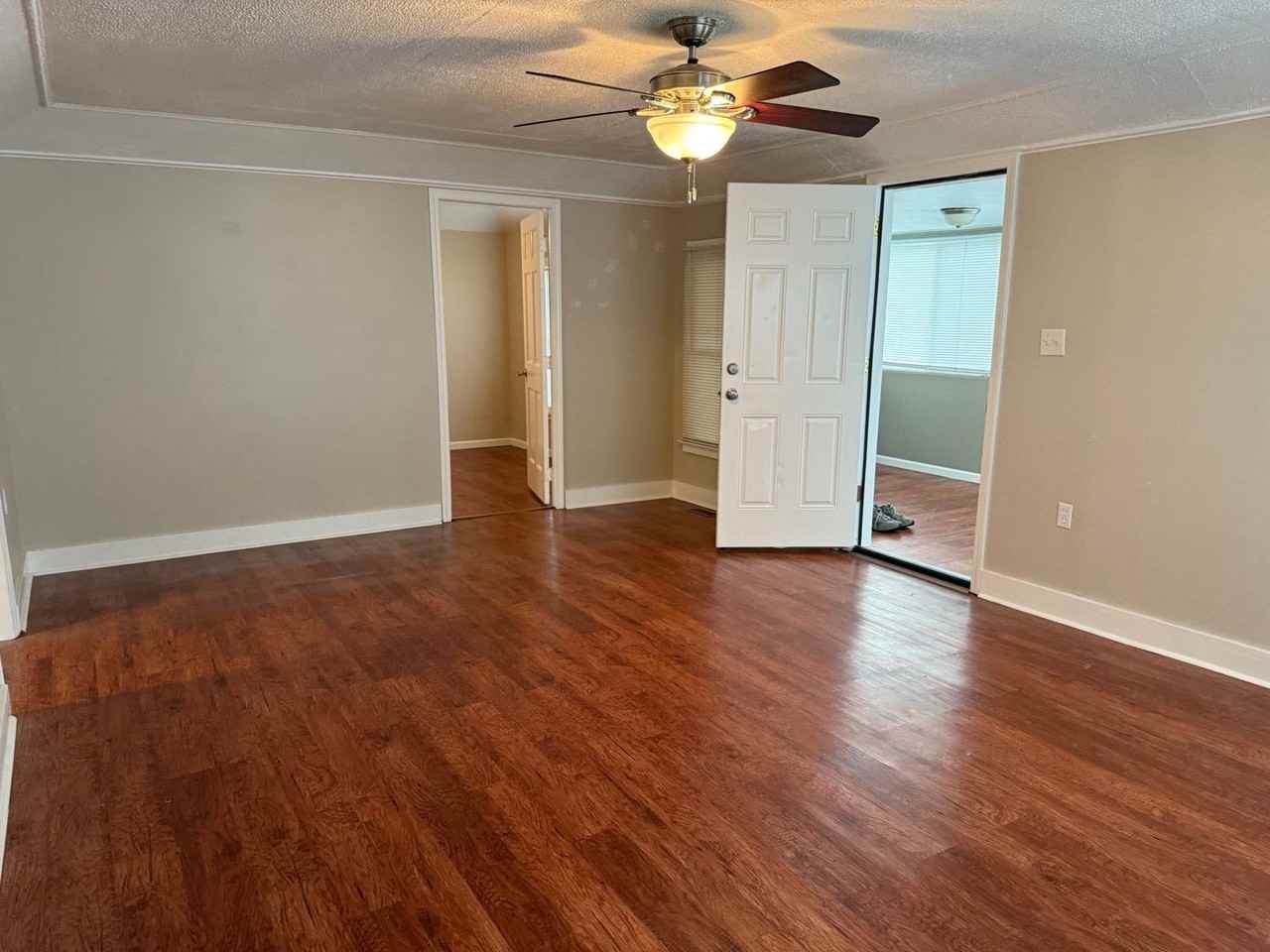 3191 Fisher Ave - Photo 3 of 8