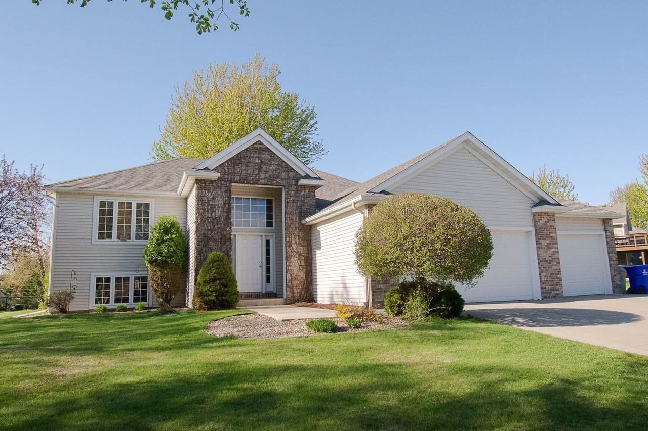 2198 Neptune Pl Sw