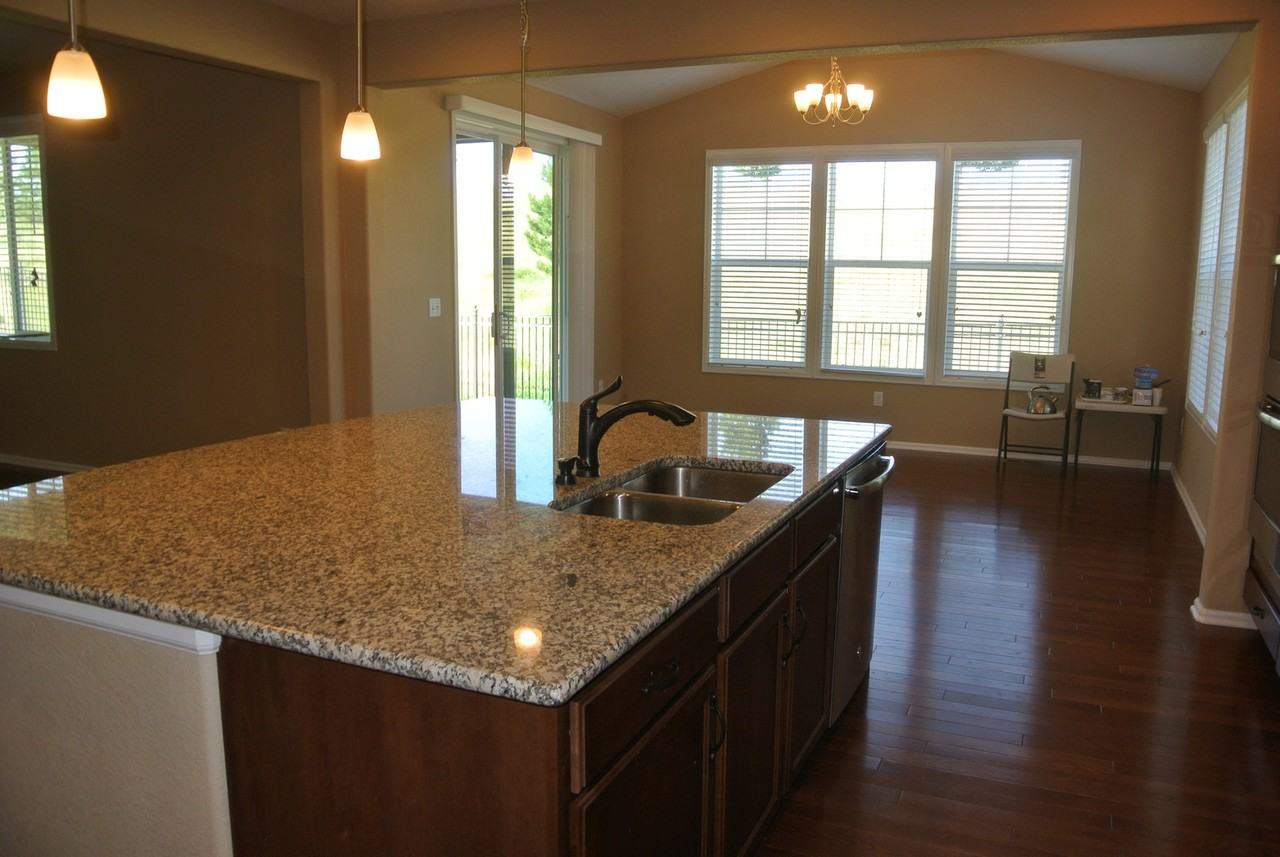 26504 E Links Pl - Photo 6 of 41