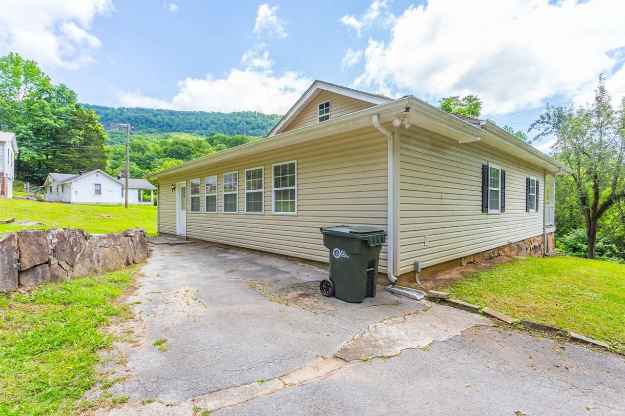 21959 River Canyon Rd - Photo 6 of 27
