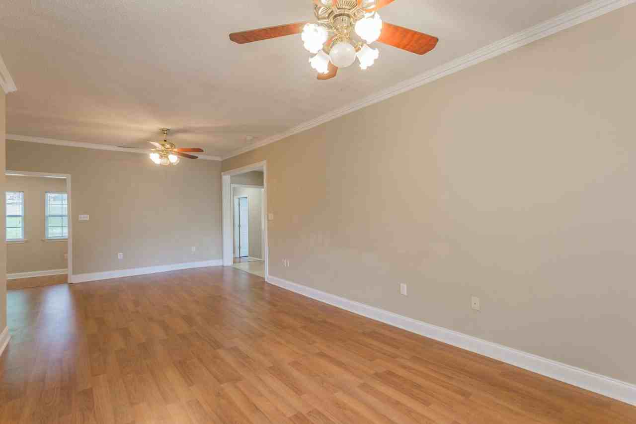 21959 River Canyon Rd - Photo 7 of 27