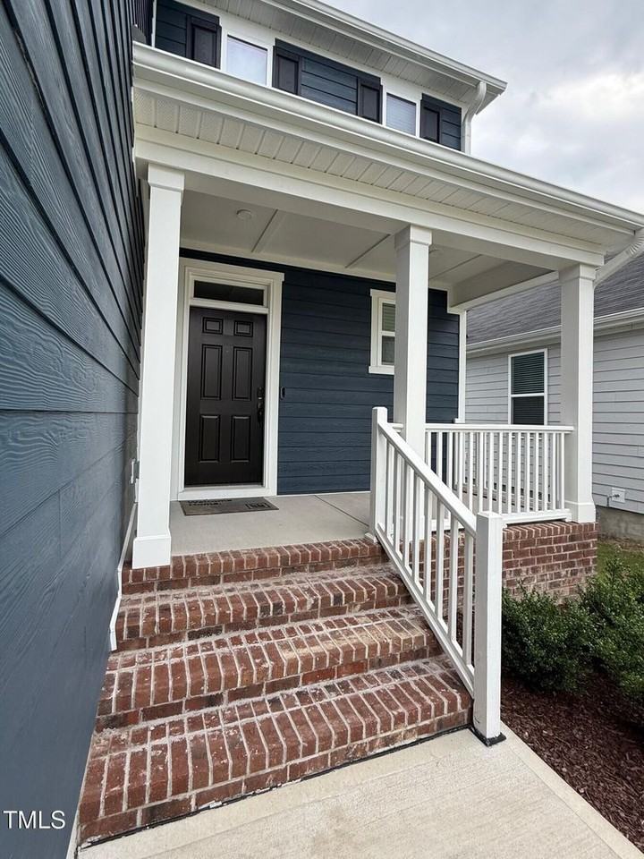 177 Shadowdale Ln - Photo 2 of 27