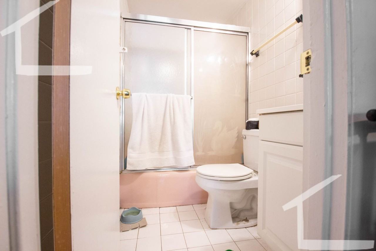 153B Brighton Ave - Photo 3 of 4