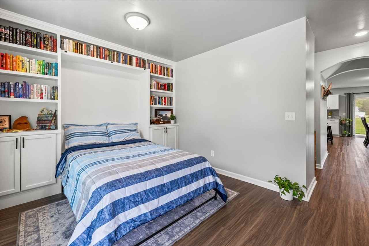 794 Wilkins Rd - Photo 4 of 38